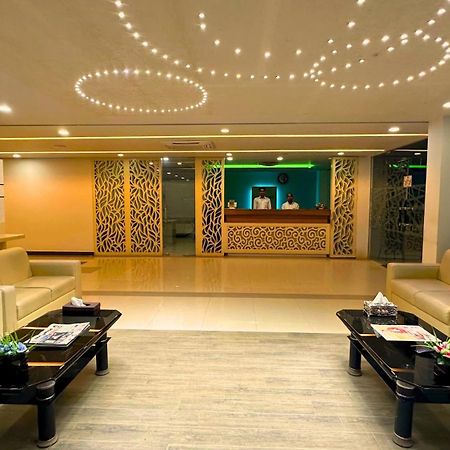 Hotel Khan Palace Kuakata Eksteriør bilde